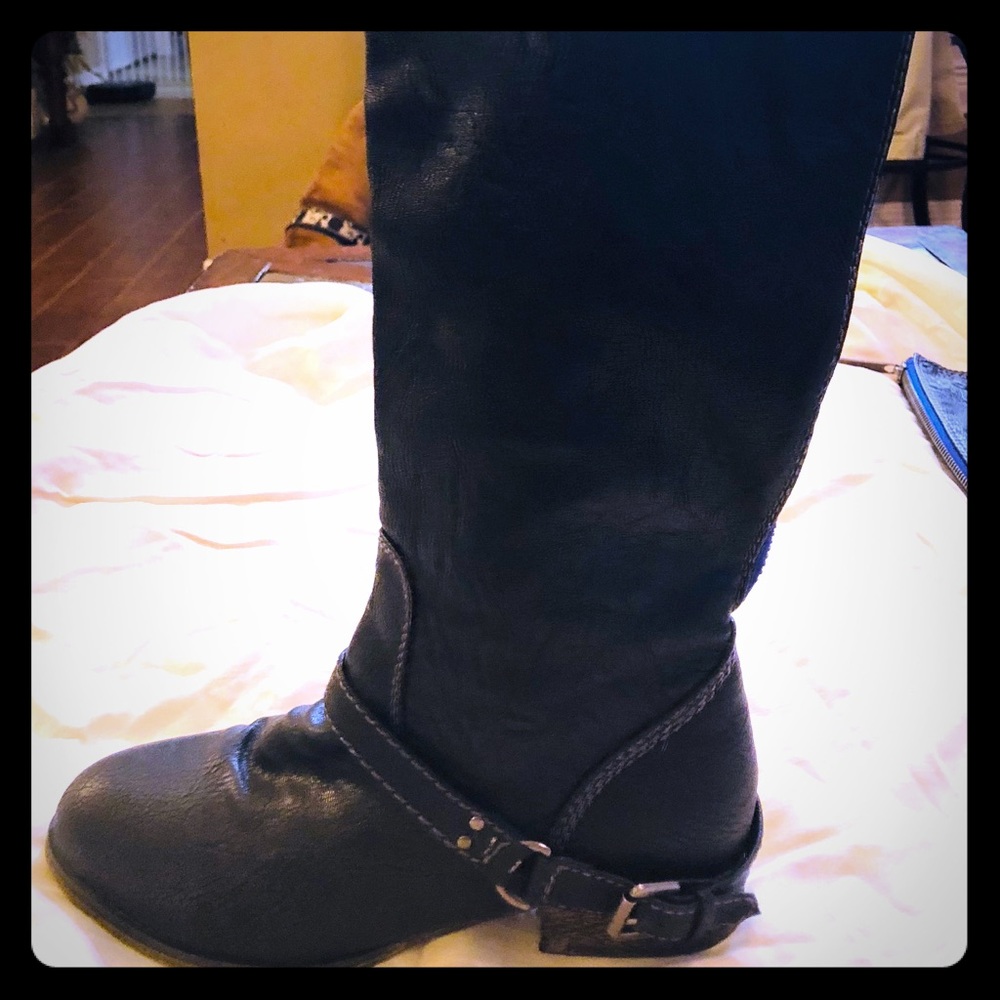 Breckelle’s black riding boots. Size 7. EUC